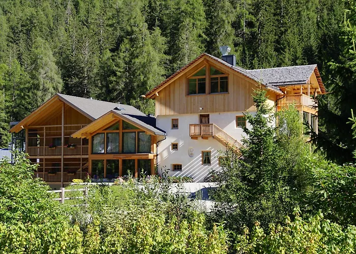 Chalet Morna